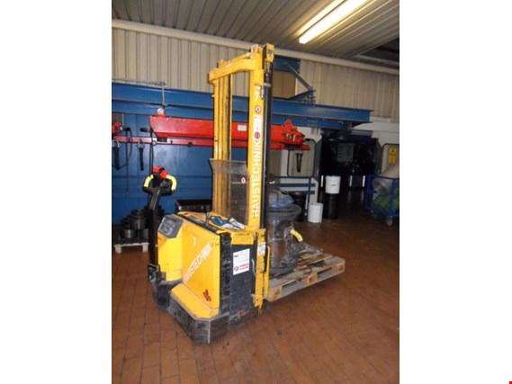 Used Jungheinrich EJC 1600 E-Hochhubwagen for Sale (Auction Premium) | NetBid Industrial Auctions