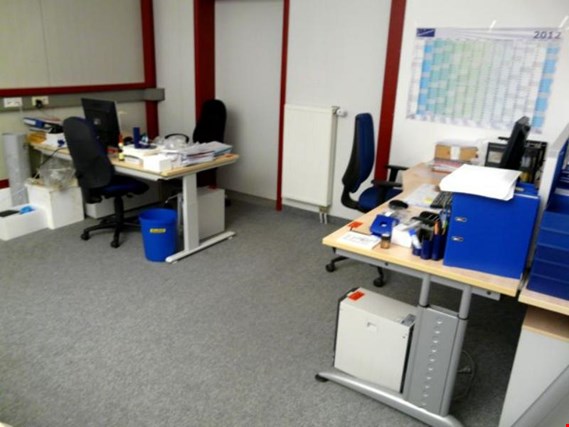Used 2 desks for Sale (Auction Premium) | NetBid Industrial Auctions