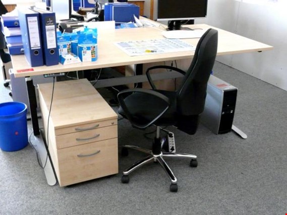 CAD-Schreibtisch gebraucht kaufen (Auction Premium) | NetBid Industrie-Auktionen