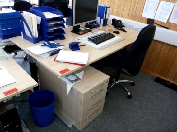 CAD-Schreibtisch gebraucht kaufen (Auction Premium) | NetBid Industrie-Auktionen