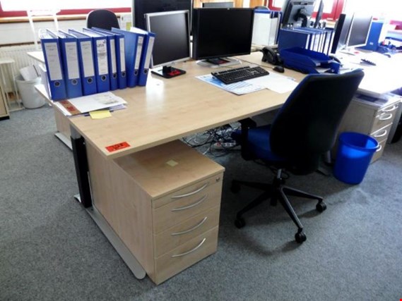 desk (Auction Premium) | NetBid ?eská republika