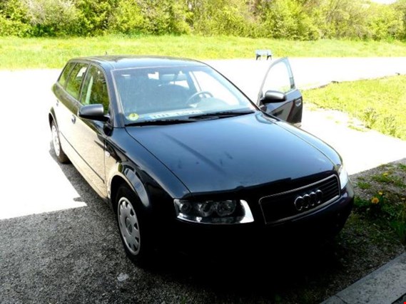 Used Audi A4 Pkw for Sale (Auction Premium) | NetBid Industrial Auctions