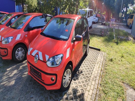 Used Volkswagen UP ! Passenger car (ex HH-W 276/ FW1066) for Sale (Auction Premium) | NetBid Industrial Auctions