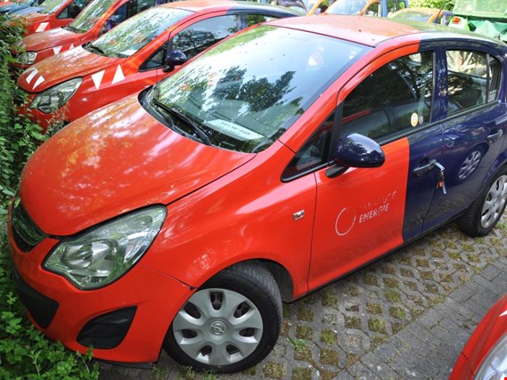 Used Opel Corsa  Passenger car (ex HH-W 168 - FW1047) for Sale (Auction Premium) | NetBid Slovenija