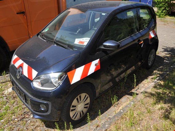 Used VW UP ! Passenger car (ex HH-W 3820 - FW1063) for Sale (Auction Premium) | NetBid Industrial Auctions