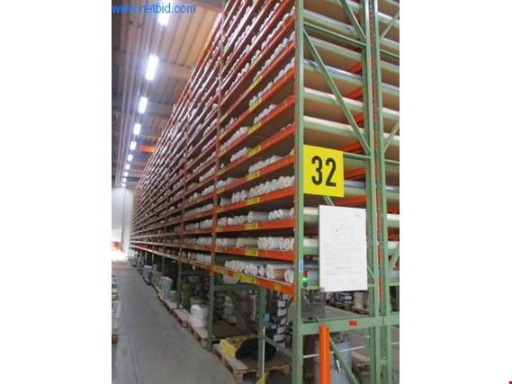 Used Double shelf row (Series 32/33) for Sale (Auction Premium) | NetBid Industrial Auctions