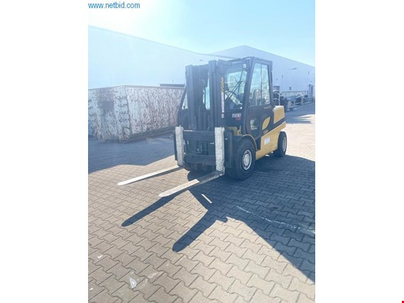 Used Yale GLP45VX6 Propellant gas forklift truck for Sale (Auction Premium) | NetBid Industrial Auctions