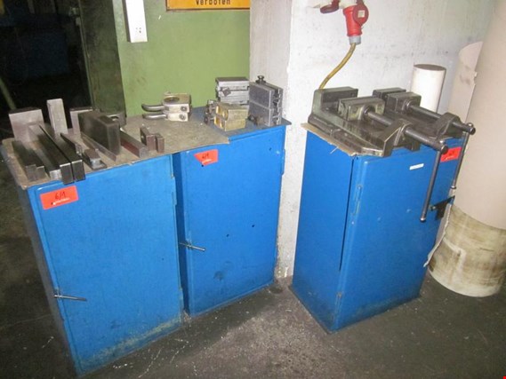 Used 8 small steel cabinets for Sale (Auction Premium) | NetBid Industrial Auctions