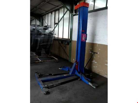 Used Remo S 200 F auto hoist for Sale (Auction Premium) | NetBid Industrial Auctions