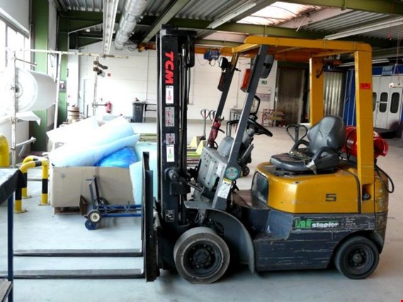 Used TCM FG 15 N 18 forklift for Sale (Auction Premium) | NetBid Industrial Auctions