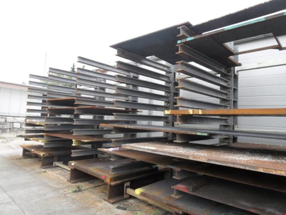 Used cantilever rack for Sale (Auction Premium) | NetBid Industrial Auctions