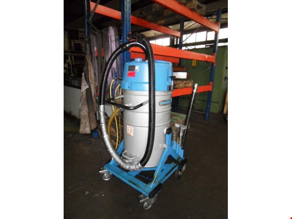 Ringler RI300 vacuum cleaner (Auction Premium) | NetBid ?eská republika