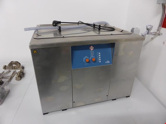 Used Sono Swiss SW 90 H Ultrasonic bath for Sale (Trading Premium) | NetBid Industrial Auctions