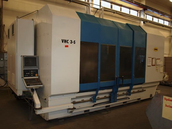 Used Axa VHC3-S CNC-Vertikal-Bearbeitungszentrum for Sale (Auction Premium) | NetBid Industrial Auctions