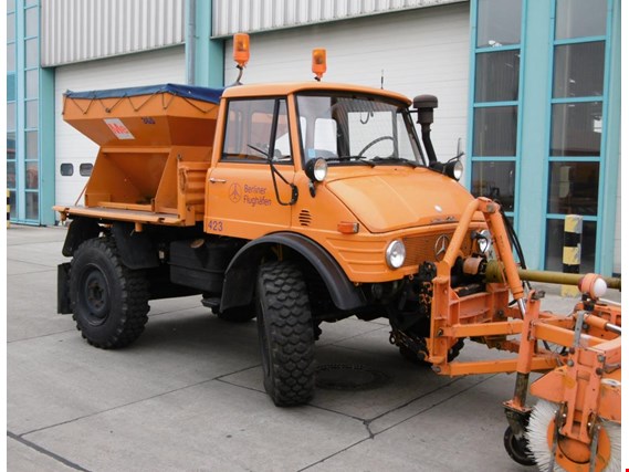 Used Daimler Benz Unimog 406 tractor  Unimog (VK-Nr. 2016-10) for Sale (Auction Premium) | NetBid Industrial Auctions