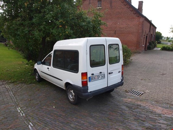 Used Ford Fiesta Courier Kombi Pkw for Sale (Auction Premium) | NetBid Industrial Auctions