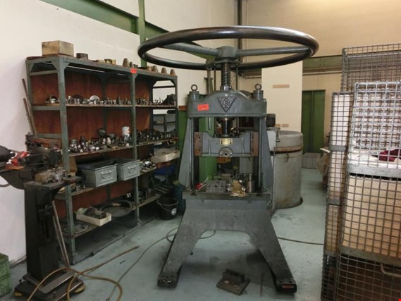 Used W + N hand friction press for Sale (Auction Premium) | NetBid Industrial Auctions