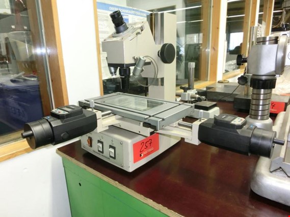 Used Mitutoyo Microscope Werkstück-Mikroskop for (Auction Premium) | NetBid Industrial Auctions