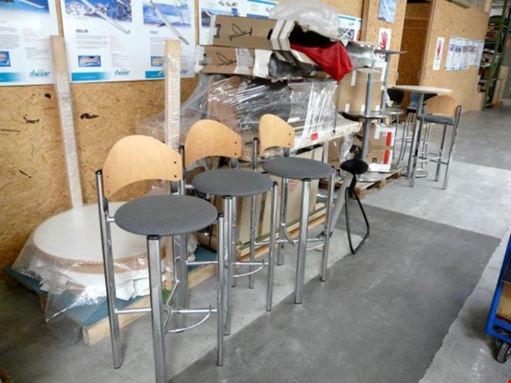 Used ca. 10 bistro tables for Sale (Auction Premium) | NetBid Industrial Auctions