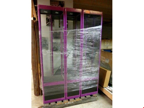 Used 3 Glass Display Cabinets For Sale Trading Premium Netbid