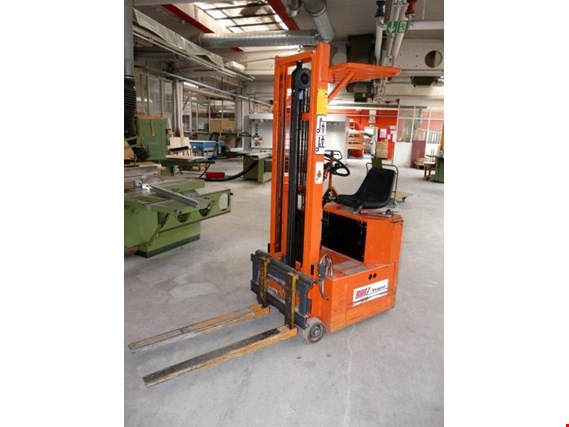 Used Baka EFG 79-500 electric high-lift truck for Sale (Auction Premium) | NetBid Industrial Auctions