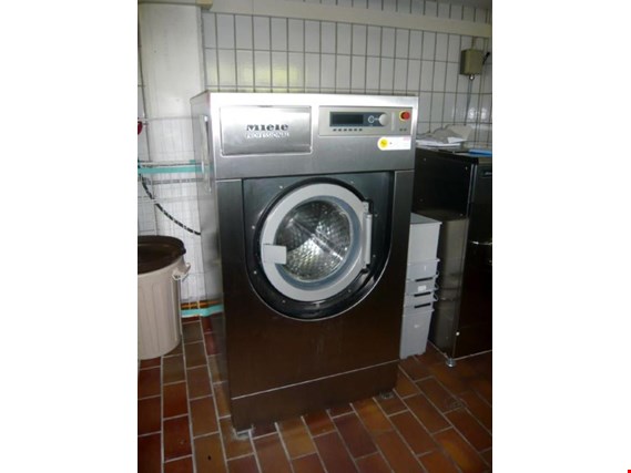 Used Gewerbewaschmaschine for Sale (Auction Premium) | NetBid Industrial Auctions