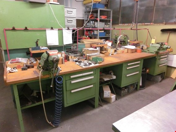 Used Zelenka 3 work benches for Sale (Auction Premium) | NetBid Industrial Auctions