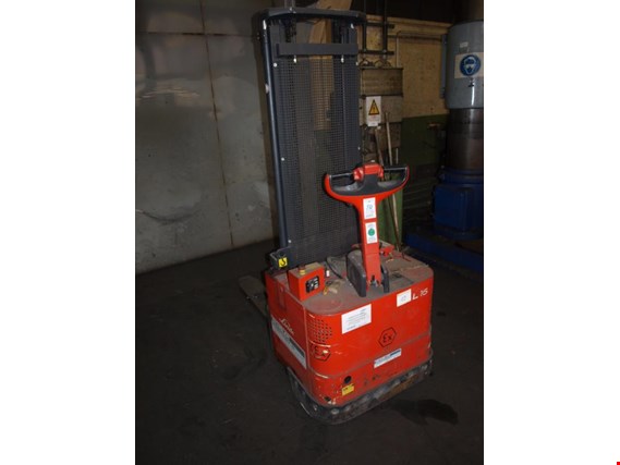 Used Linde L 16 EX Powered stacker for Sale (Auction Premium) | NetBid Industrial Auctions