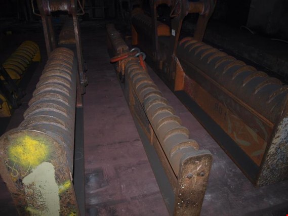 Used Pfeifer Lifting beam for Sale (Auction Premium) | NetBid Industrial Auctions