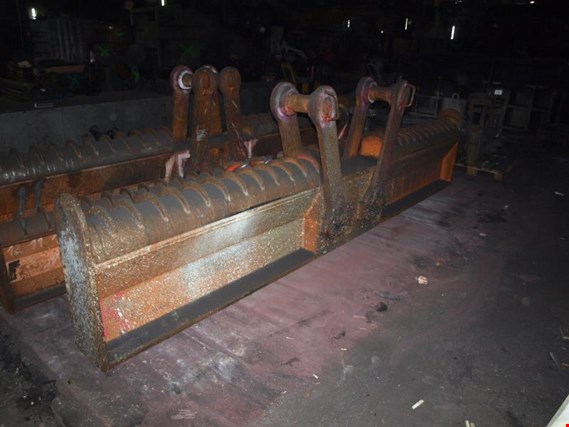 Used Pfeifer Lifting beam for Sale (Trading Premium) | NetBid Industrial Auctions