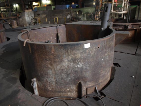Used 8 Roller pouring stands for Sale (Auction Premium) | NetBid Industrial Auctions