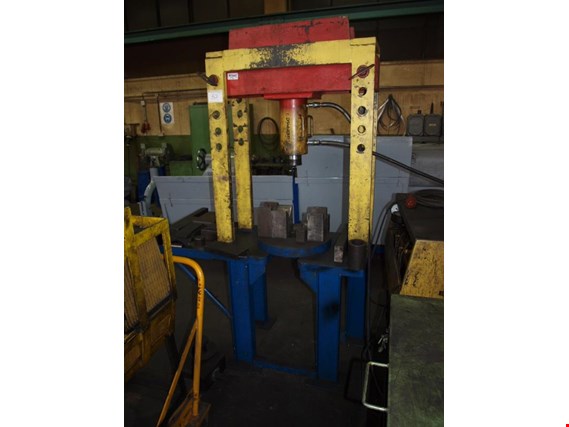 Used Enerpac Hydraulic workshop press for Sale (Auction Premium) | NetBid Industrial Auctions