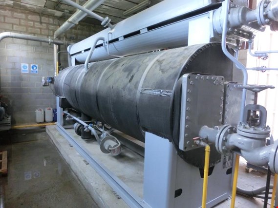 Used Carrier 16 JB 021 H.W absorption refrigerating machine for Sale (Auction Premium) | NetBid Industrial Auctions