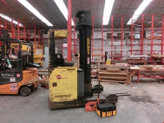 Used Hyster Matrix R 2.5 forklift reach truck for Sale (Trading Standard) | NetBid Industrial Auctions