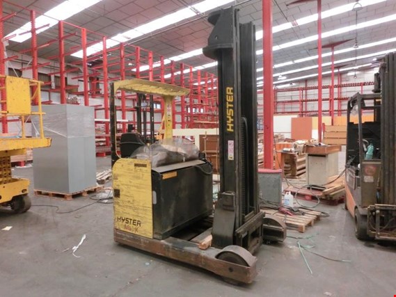 Used Hyster Matrix R 2.5 forklift reach truck for Sale (Trading Premium) | NetBid Industrial Auctions