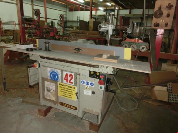 Used Steton T 50 vertical milling machine (42) for Sale (Auction Premium) | NetBid Industrial Auctions