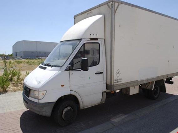 Used Mercedes Benz SPRINTER truck for Sale (Auction Premium) | NetBid Industrial Auctions