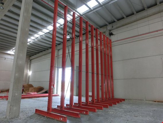 Ohra double-sided cantilever shelf (Auction Premium) | NetBid ?eská republika