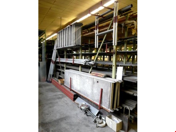 Used Layher rolling scaffold for Sale (Auction Premium) | NetBid Industrial Auctions