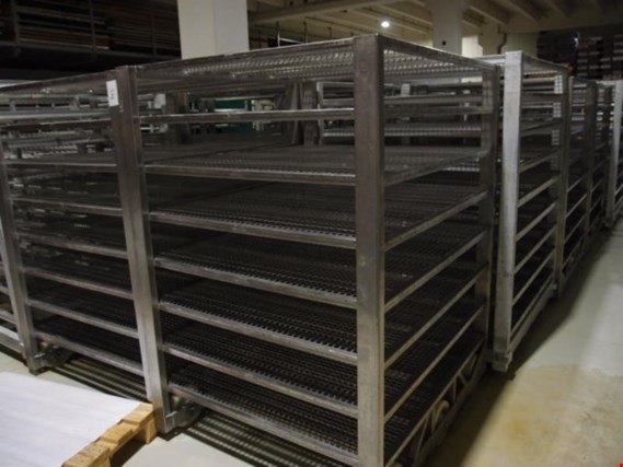 Used 12 metal trolley for Sale (Auction Premium) | NetBid Industrial Auctions