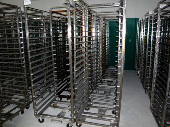 Used 10 oven racks for Sale (Auction Premium) | NetBid Industrial Auctions