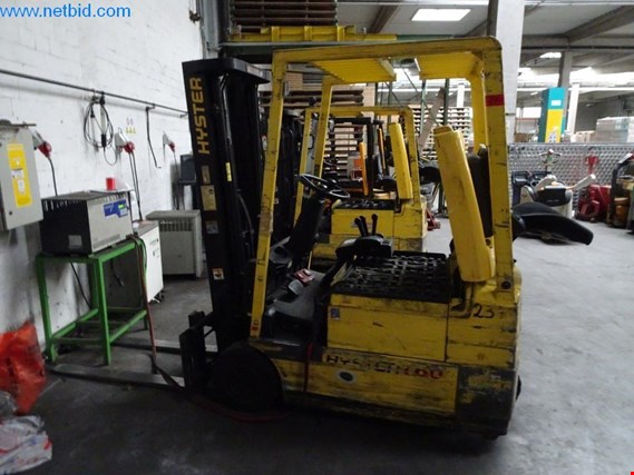 Used Hyster J1,6 XMT Gas stacker for Sale (Auction Premium) | NetBid Industrial Auctions