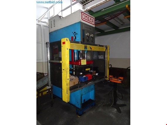 Omera/MAW 2 hydraulic presses gebruikt kopen (Auction Premium) | NetBid industriële Veilingen