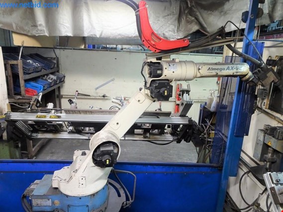 Used OTC Almega EX-V 6 welding robot (ROBO 7) for Sale (Auction Premium) | NetBid Industrial Auctions