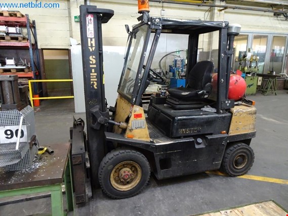 Used Hyster H2-50XL gas-powered forklift truck for Sale (Auction Premium) | NetBid Slovenija