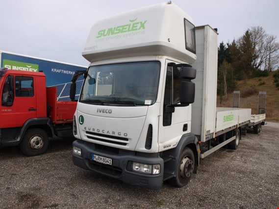 Used Iveco Euro Cargo 120 E 22 Pritschen-Lkw for Sale (Auction Premium) | NetBid Industrial Auctions