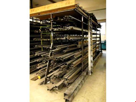 4 lfd. m. Metallregal gebraucht kaufen (Auction Premium) | NetBid Industrie-Auktionen