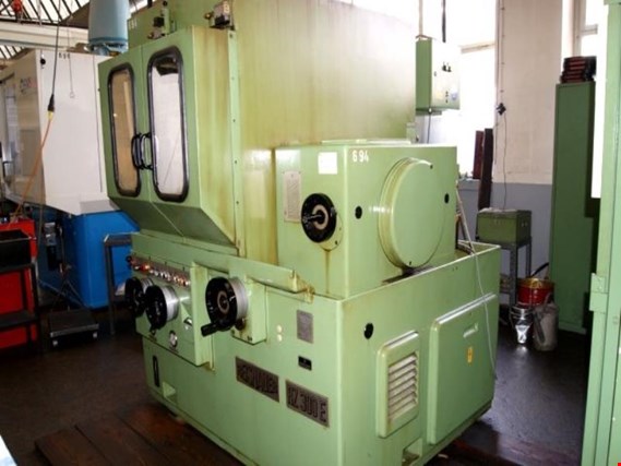 Used Reishauer RZ 300 E Gear Grinding Machine for Sale (Auction Premium) | NetBid Industrial Auctions