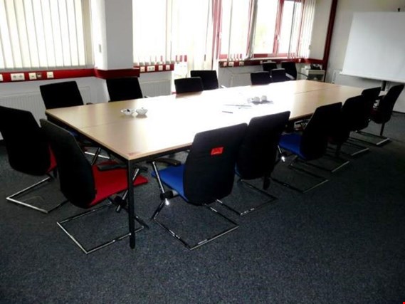 Used conference table for Sale (Auction Premium) | NetBid Industrial Auctions