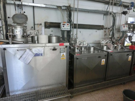 Used Sati 3 laboratory yarn dyeing apparatuses for Sale (Auction Premium) | NetBid Industrial Auctions